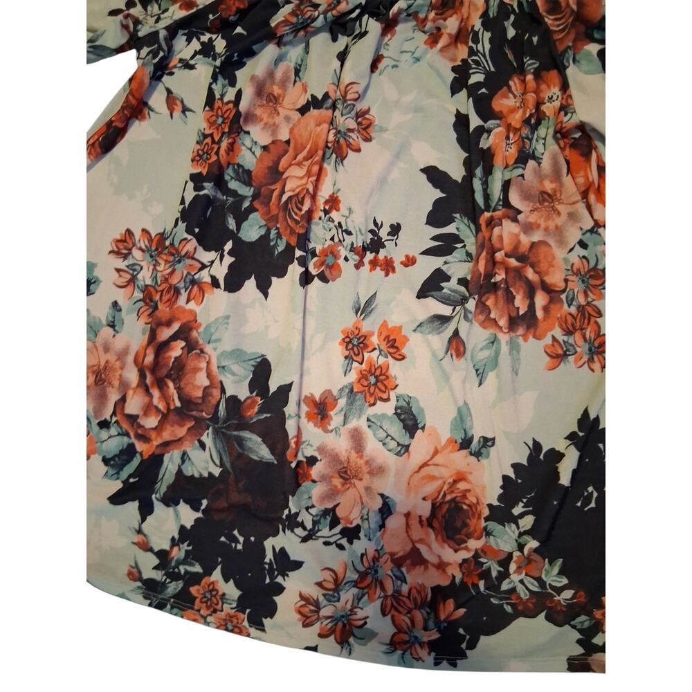 HEIMISH USA Off-Shoulder Floral Blouse in Light Blue and Coral Cottagecore Boho - Picture 6 of 7